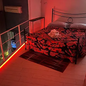 Delizioso Monolocale Soppalcato Appartamento Roma